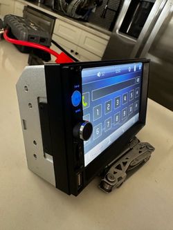 Double din head unit stereo