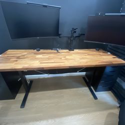 2 Acer Curved Monitors ED323QU 240hz + Monitor Arms