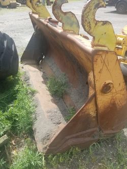 Case backhoe Clam Bucket Full Size 