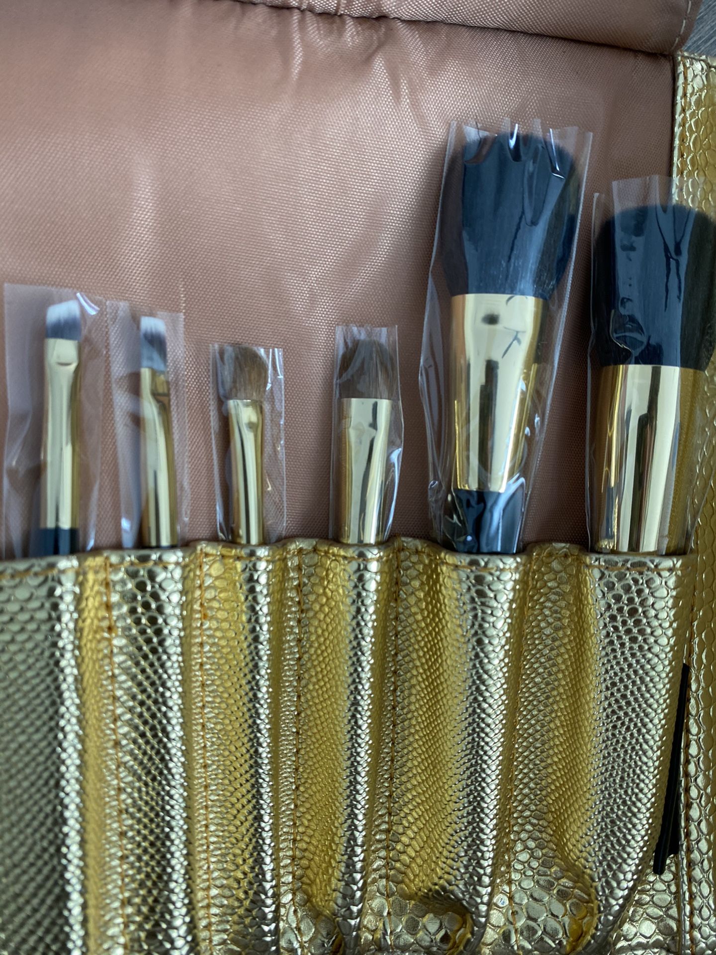 Napoleon Perdis Makeup Brushes NEW