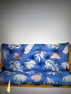 Blue Leaf Pattern Cushion