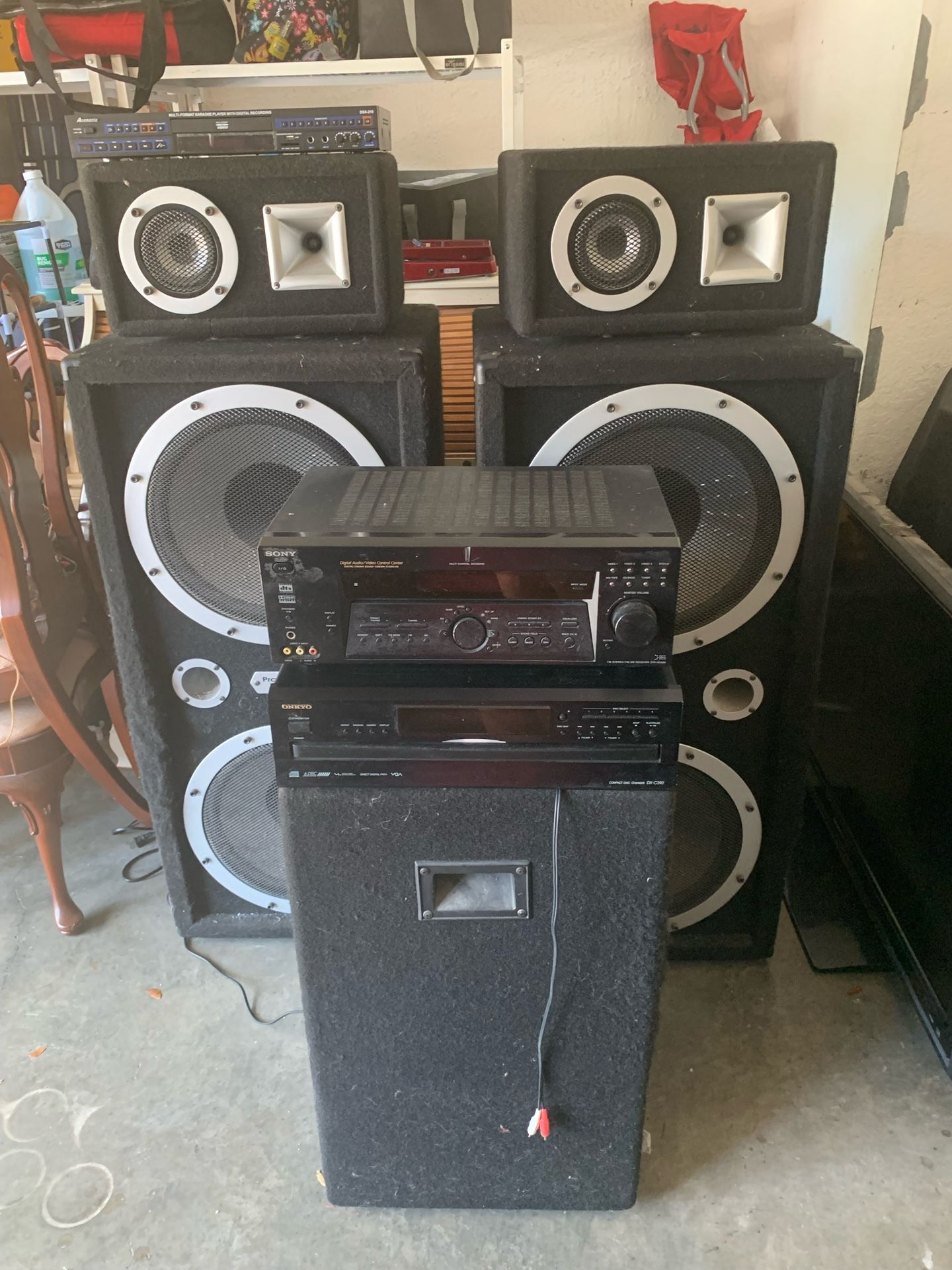 Speakers W/ 6 Cd Disk Changer (dx-390) Av Receiver, Karokee Player