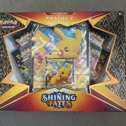 POKÉMON TCG SHINING FATES PIKACHU BOX