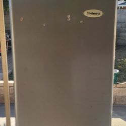 Small Fridge 