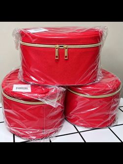 Macy’s Cosmetic Bag New 10 available