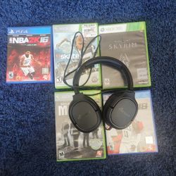 Retro Games And Headset
