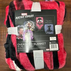 MARVEL ARTIST SERIES • BLACK PANTHER & MILES MORALES BLANKET