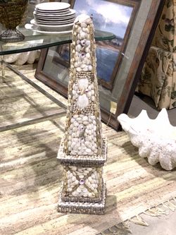 Shell Obelisk Figurine Decorative Sculpture - See measurements