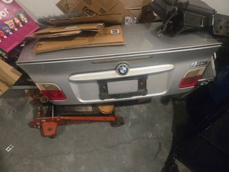 Bmw M3 trunk