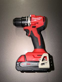 Milwaukee 1/2” drill/driver