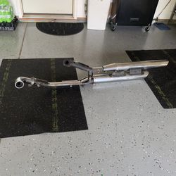 Suzuki 600 Motorcycle Header & Tailpipe Assembly 