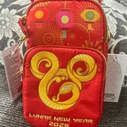 Disney  Parks Lug Lunar New Year 2025 Crossbody Bag . Year Of The Snake . New