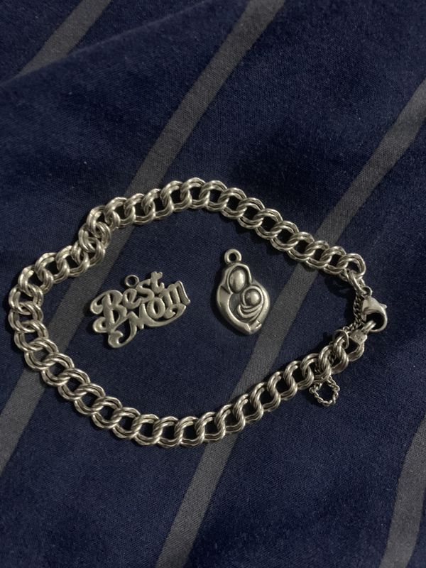 James Avery charms & bracelet for Sale in Houston, TX