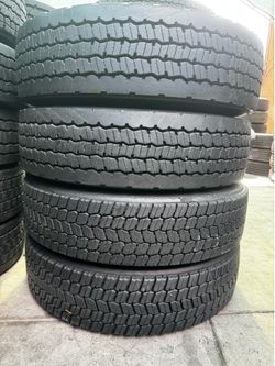 RECAP tires size 275/80/22.5 $120 with installation