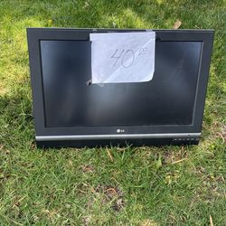 LG 32 Inc LCD TV