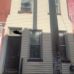 HOUSE FOR SALE IN NORTH PHILLY LESS THAN 10 MINUTES TO TEMPLE MAIN CAMPUS 19132 