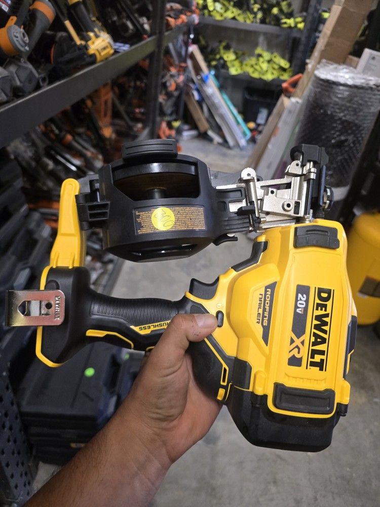 Roofing Nailer Dewalt