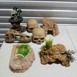 Reptile Supplies Lot