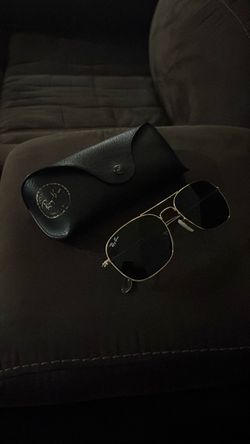 Ray Ban Sunglasses with Case