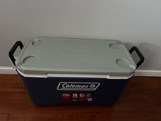 COLEMAN CLASSIC 70 QT ICE CHEST COOLER
