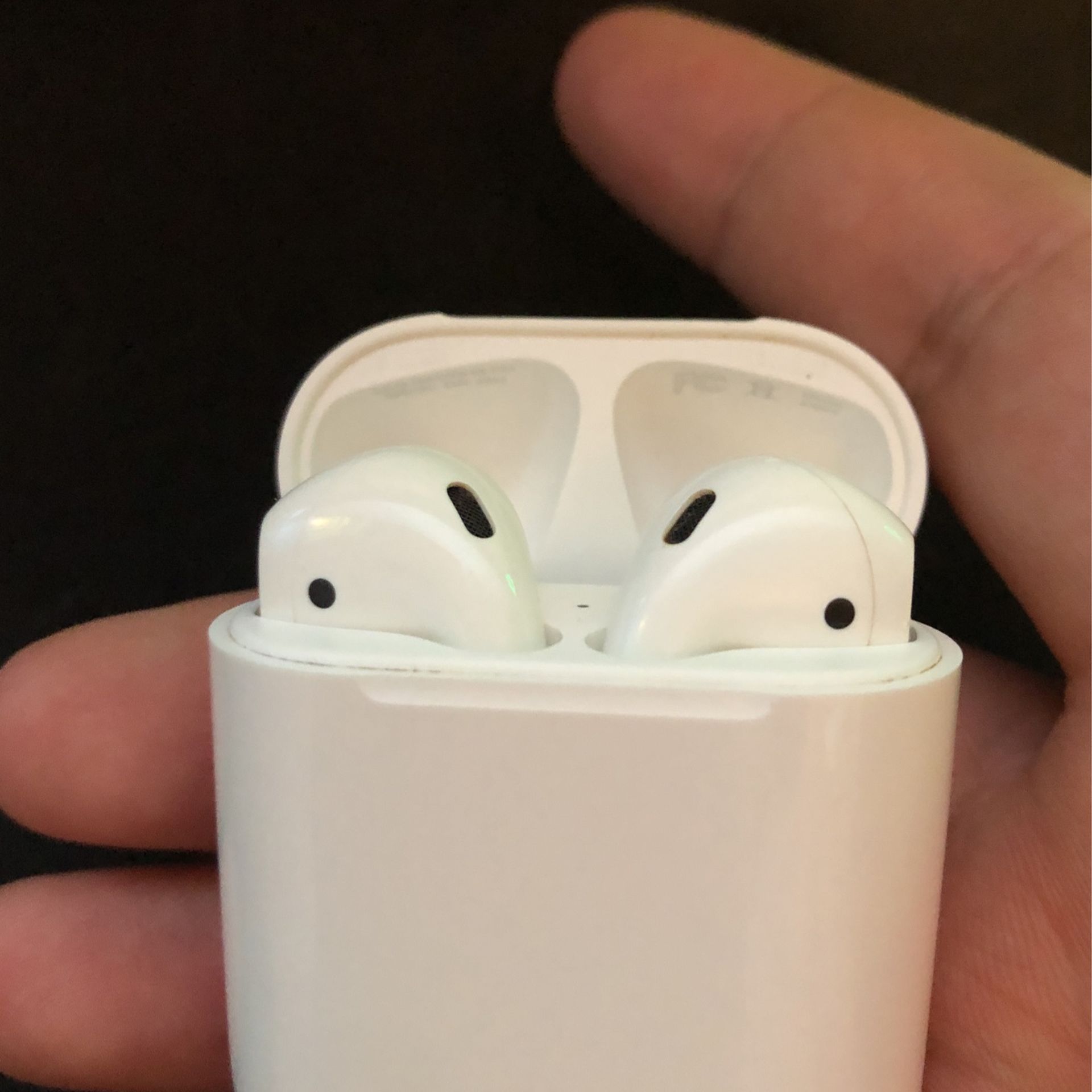 Airpods for Sale!!!   Still For Sale As Of 12/30/22