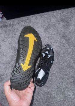 Men’s Hiking Shoes