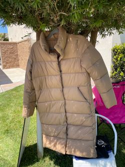 Women’s Puffer Jacket! 🧥