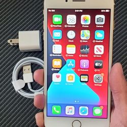 iPhone 7 Plus - UNLOCKED - Like New 