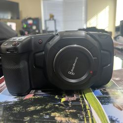 🎥 Blackmagic Pocket Cinema Camera 4K – Like New 💯