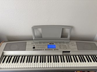 Yamaha Keyboard 