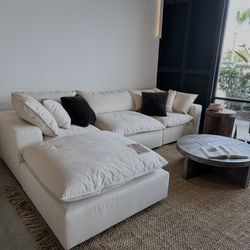 Cloud Modular Sofa – Modern Lounge Couch