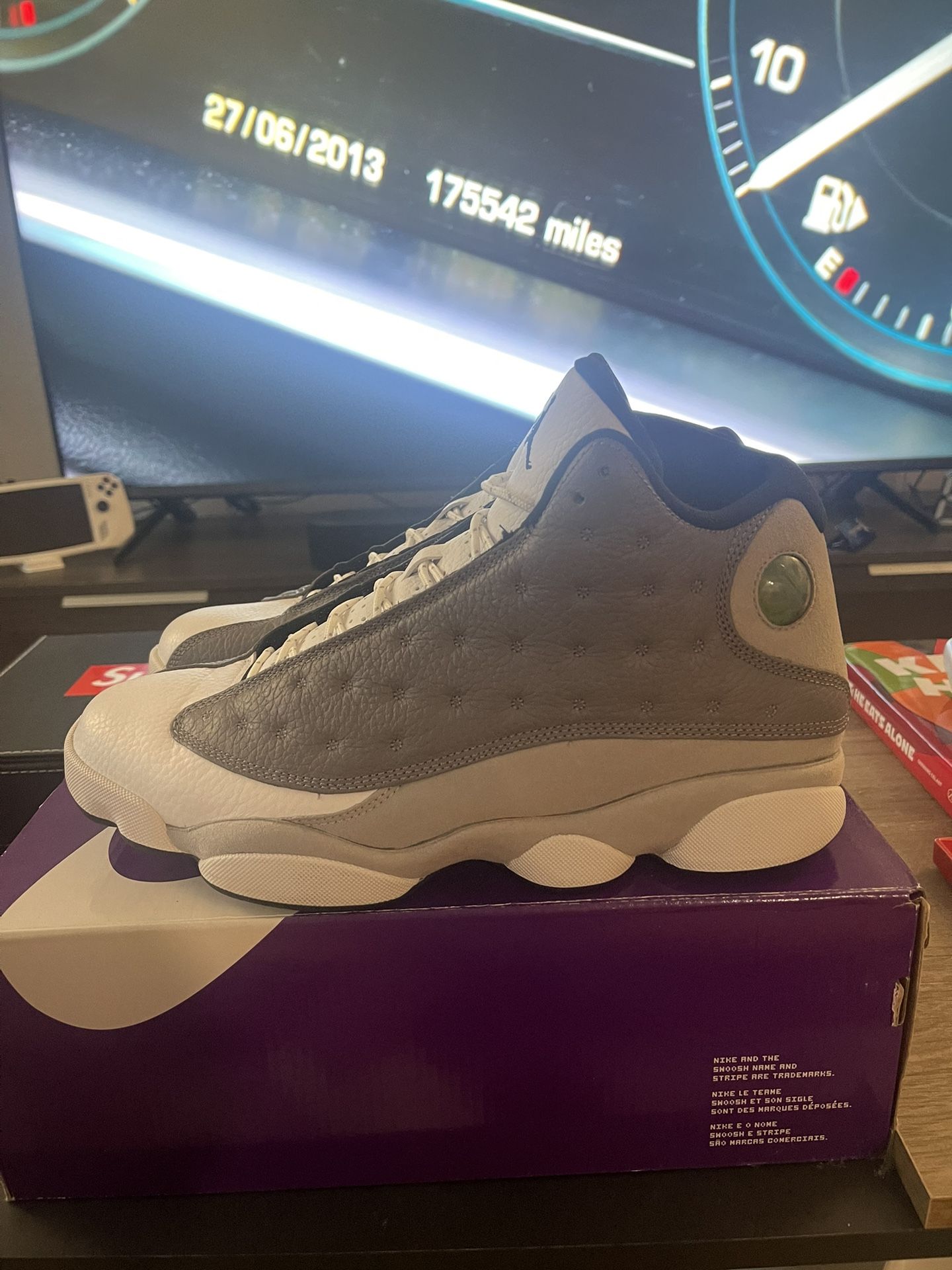 Jordan 13 Atmosphere Grey