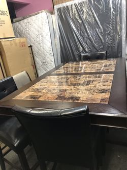 DINING TABLE. TOWER FURNITURE
