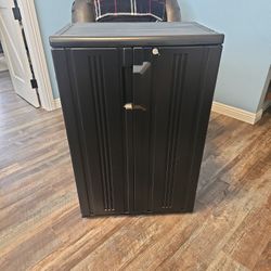 Shelving Unit
