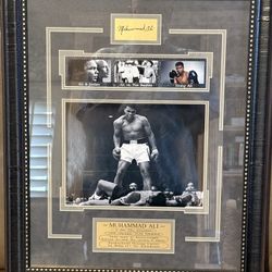 Muhammad Ali framed picture 