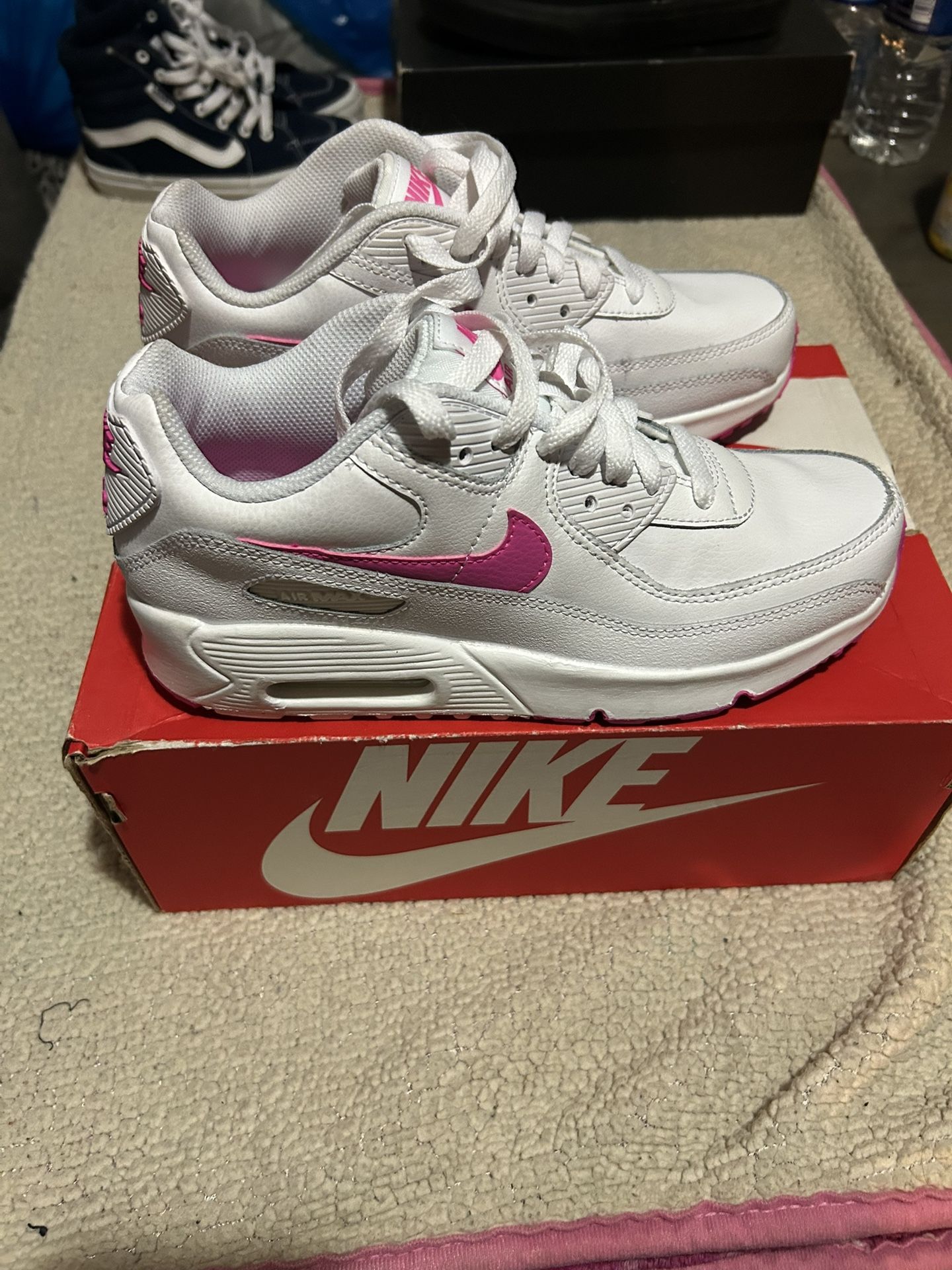 Nike Air Max 90