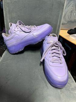 Reebok Cardi b’s
