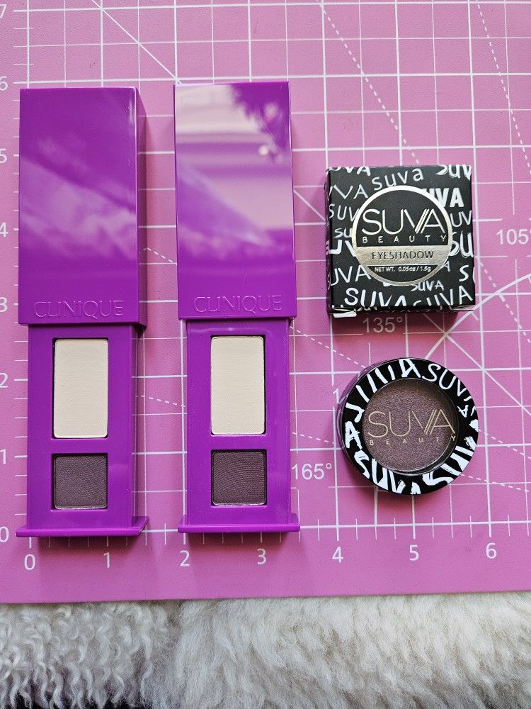 2 x CLINIQUE DUO EYESHADOW PALETTES + FREEBIE EYESHADOW