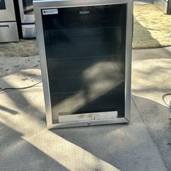 Haier Mini Fridge 
