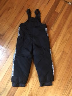 Brand new 2T snow pants