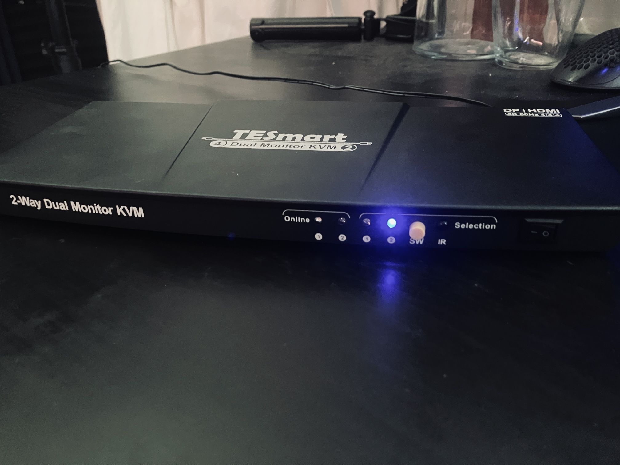 TESmart 4K 2-Way Dual Monitor KVM (DisplayPort, HDMI)