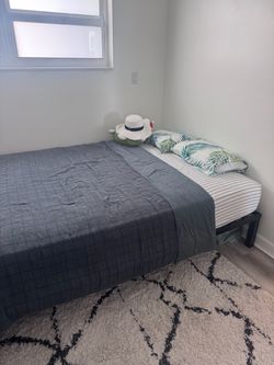 Queen mattress with bed frame