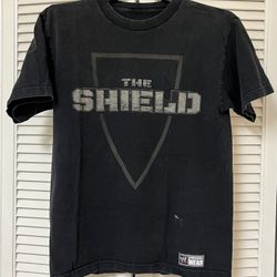 WWE The Shield "Justice Isn't Free" Authentic Wear Men's T-Shirt - Medium - GUC