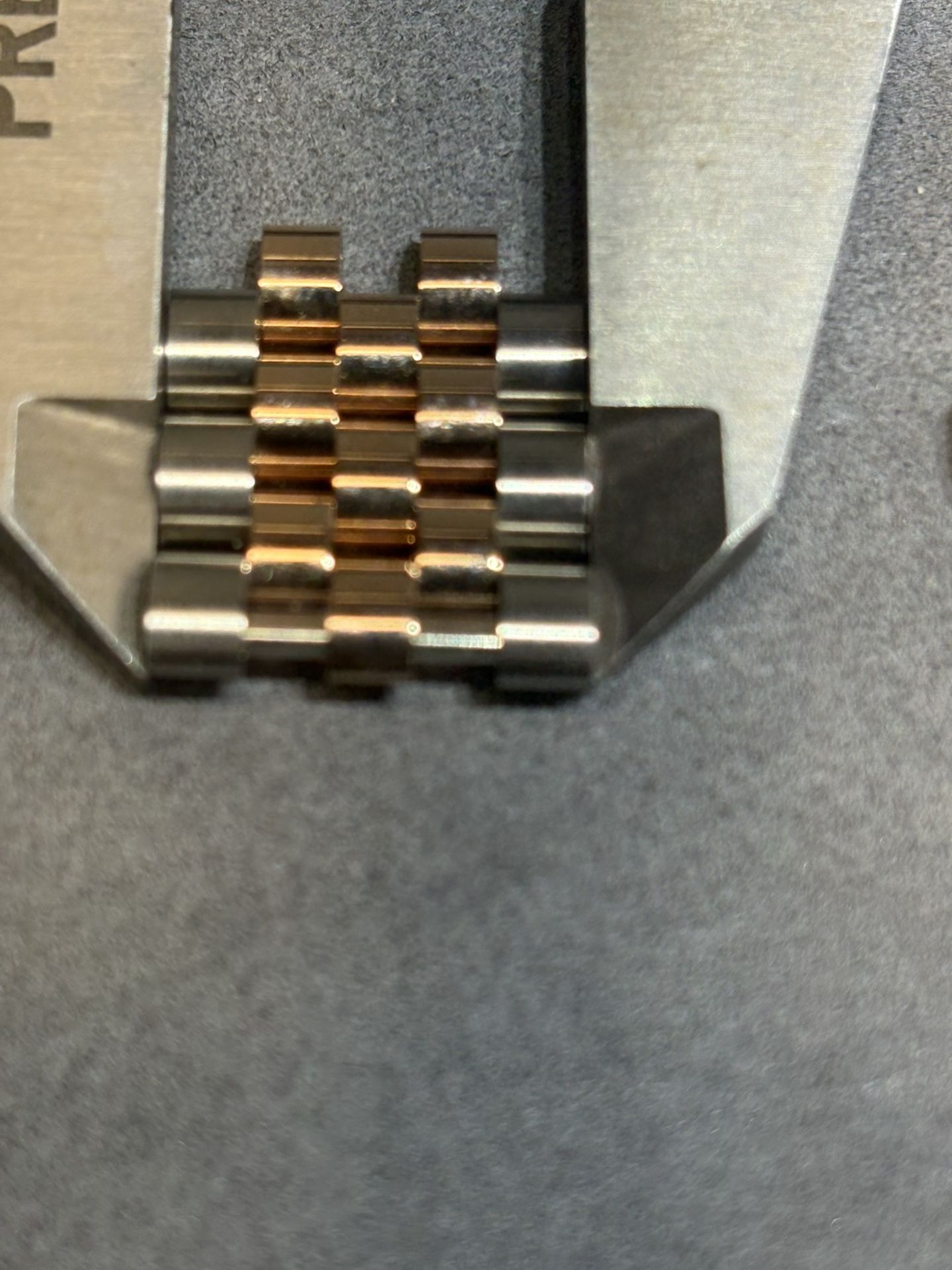 15.50MM 18K/SS Gold Jubilee Link Rolex Datejust 41 Rose Gold 126301, 126331 OEM