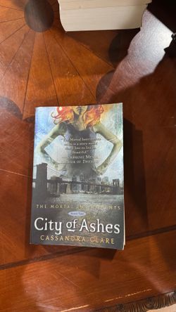 City of Ashes by Cassandra Clare