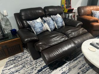 Love Couch leather