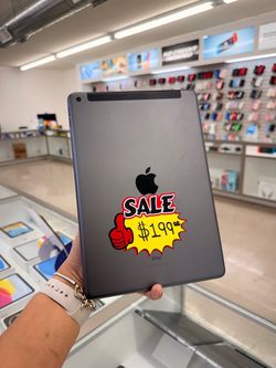 iPad 9th gen 64gb WiFi LTE