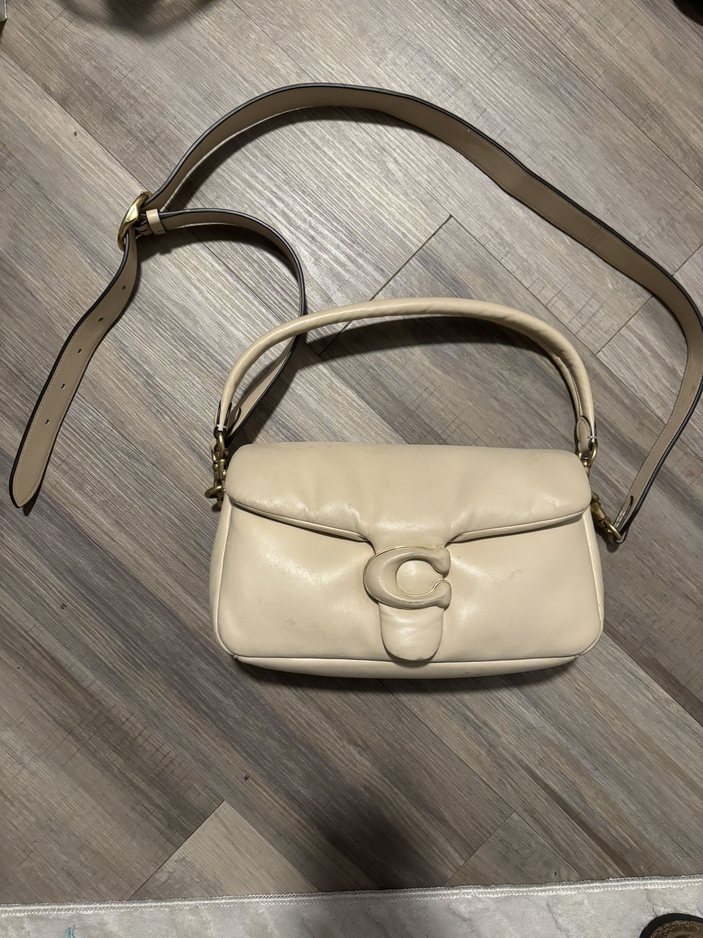 Coach Pillow Tabby 26 Leather Shoulder Bag