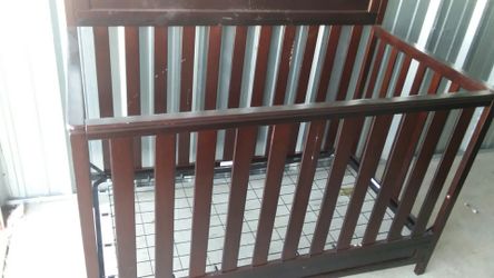 Baby Crib/bed