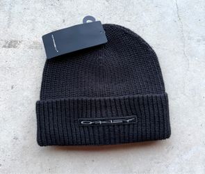 Oakley Beanie